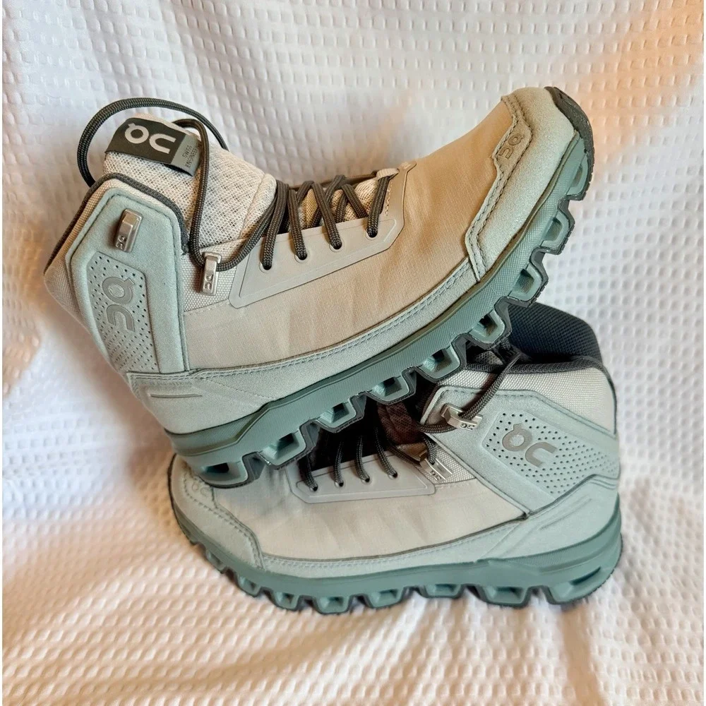 On Cloud Cloudridge 33.99409 Glacier/Sea Women's Sz 5 NIB
